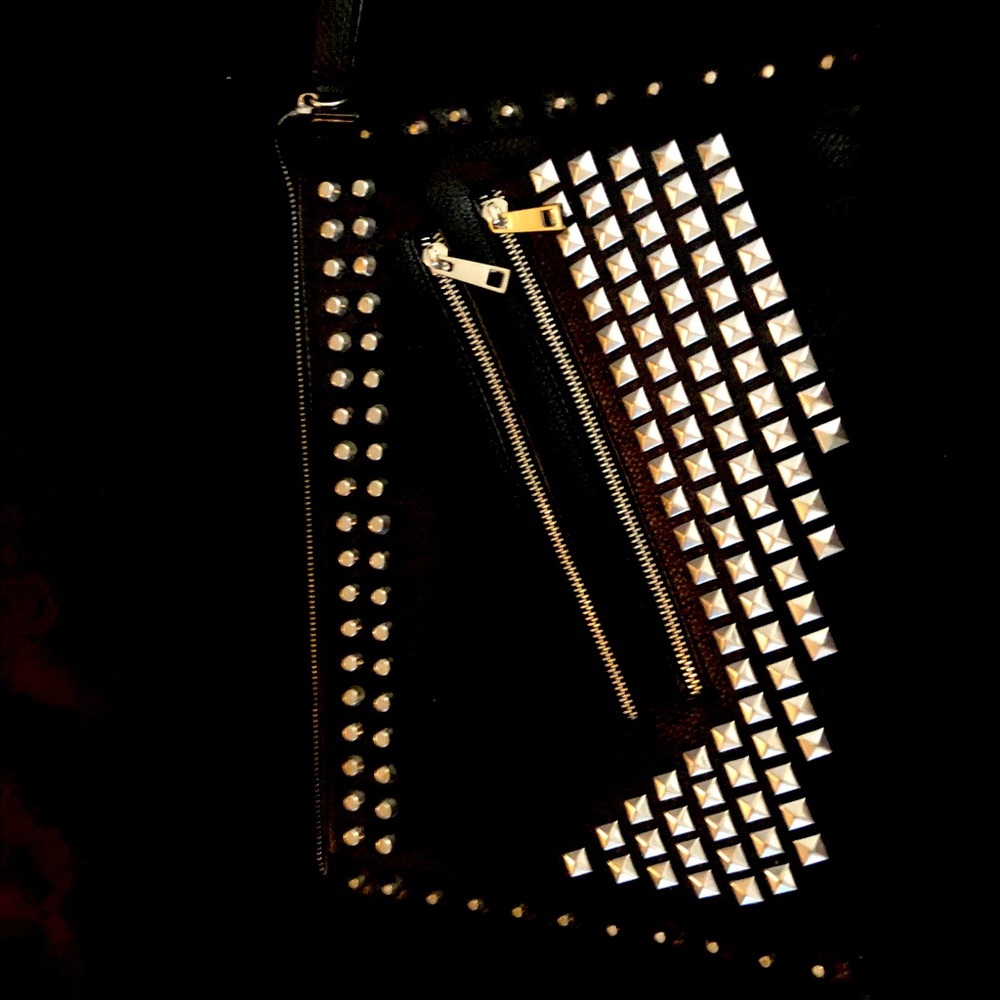 Men’s Zara studded clutch case